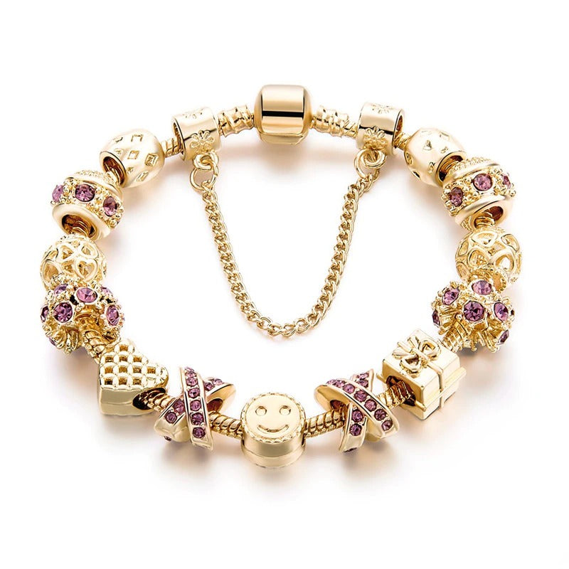 Anspruchsvolle, mit Gold besetzte Armbänder mit Herzanhängern