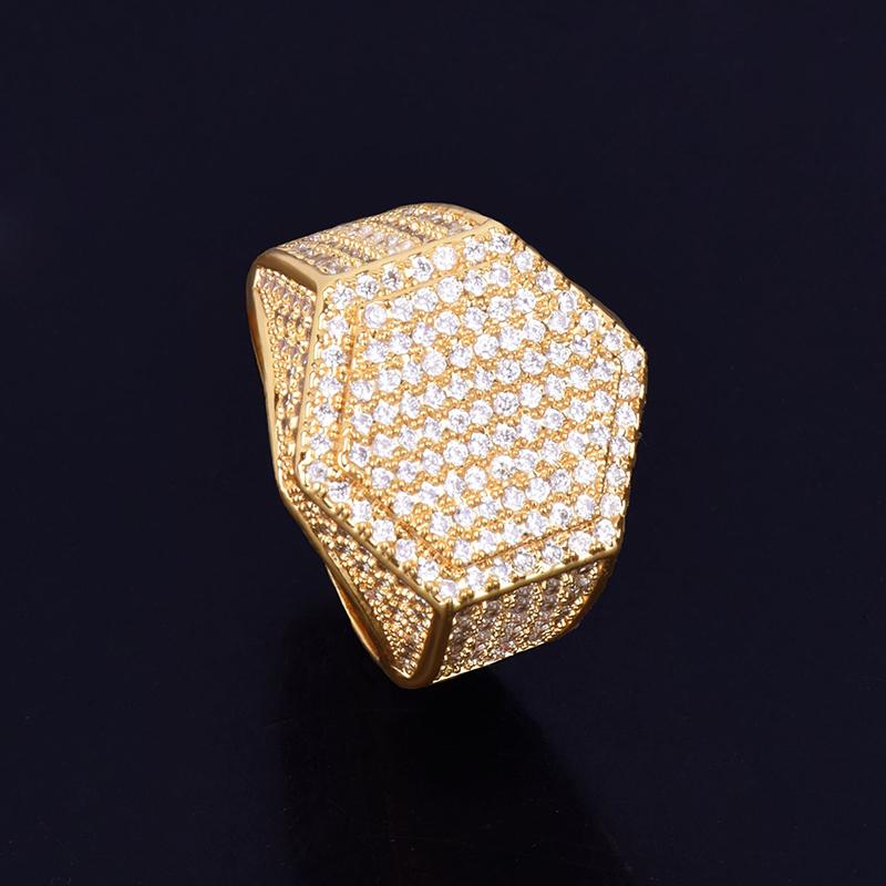 Funkelnder Iced Out Bling Ring