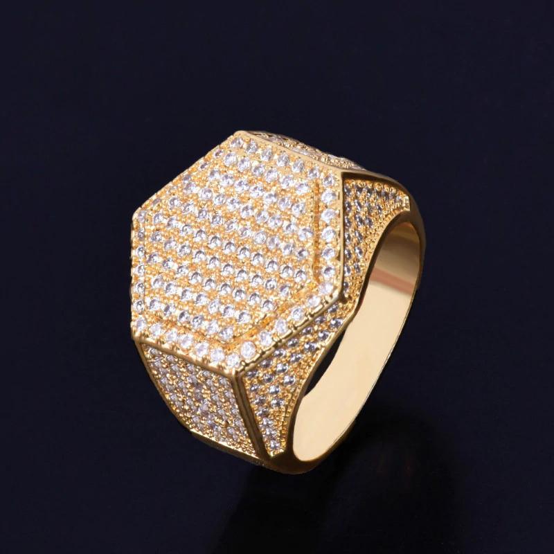 Funkelnder Iced Out Bling Ring