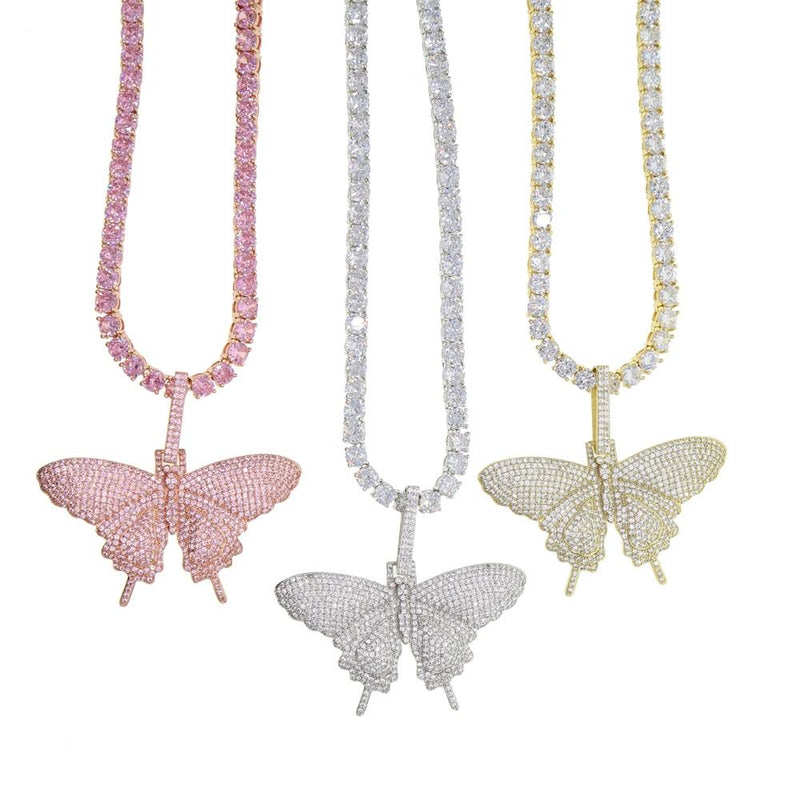 Funkelnde Iced Out Kette mit Schmetterlingsanhänger