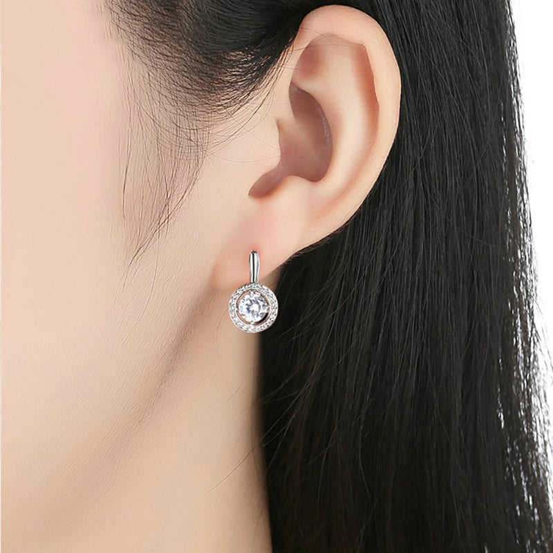 Funkelnde, runde Ohrhänger „Full Of Love“