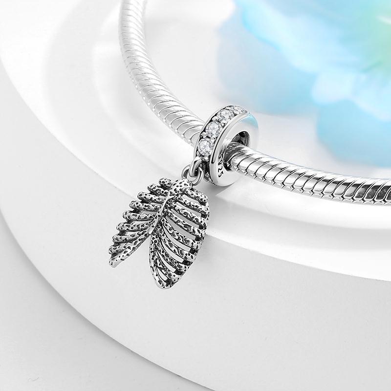 Funkelnde Zirkonia-Charm-Perlen für Krankenschwestermütze