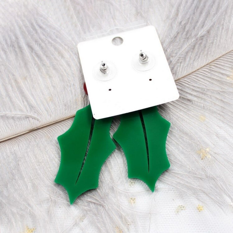 Funkelnde Urlaubsohrringe mit Blättern und Beeren