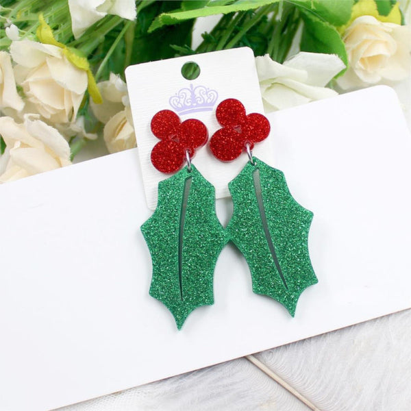 Funkelnde Urlaubsohrringe mit Blättern und Beeren