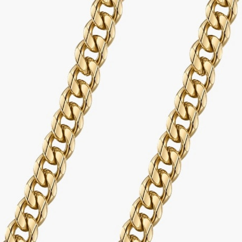 Halsketten mit Herz-Anhänger aus Edelstahl