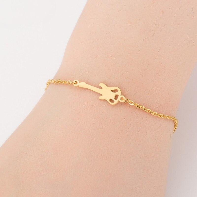 Schlichte und einfache Accessoire-Kollektion aus Edelstahl