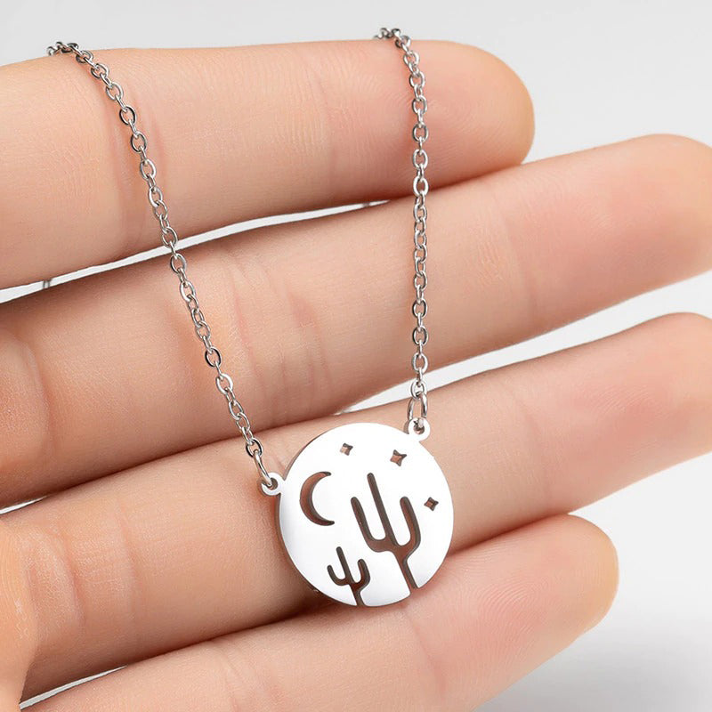 Einzigartige Halskette aus Edelstahl mit Tiermotiven