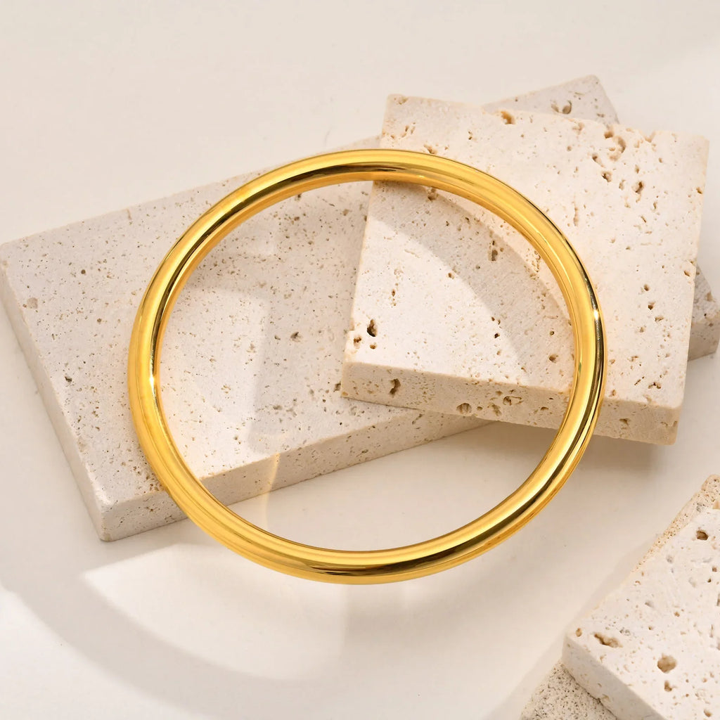 Goldarmreif - Elegantes, dünnes, poliertes, klassisches, nahtloses Armband