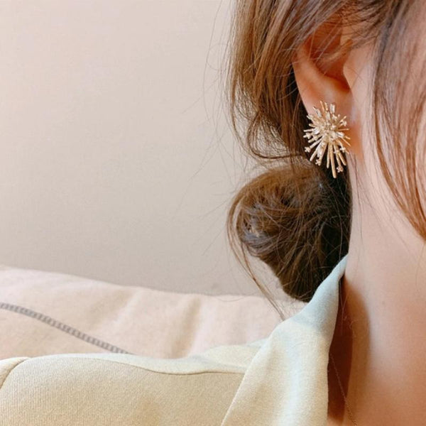 Starburst mit funkelnden eingelegten Zirkonia-Ohrringen