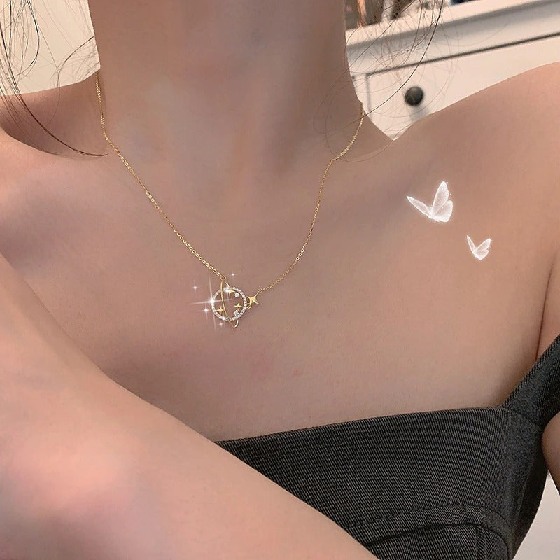 Halsketten mit Anhängern aus Sterlingsilber mit himmlischen Planeten