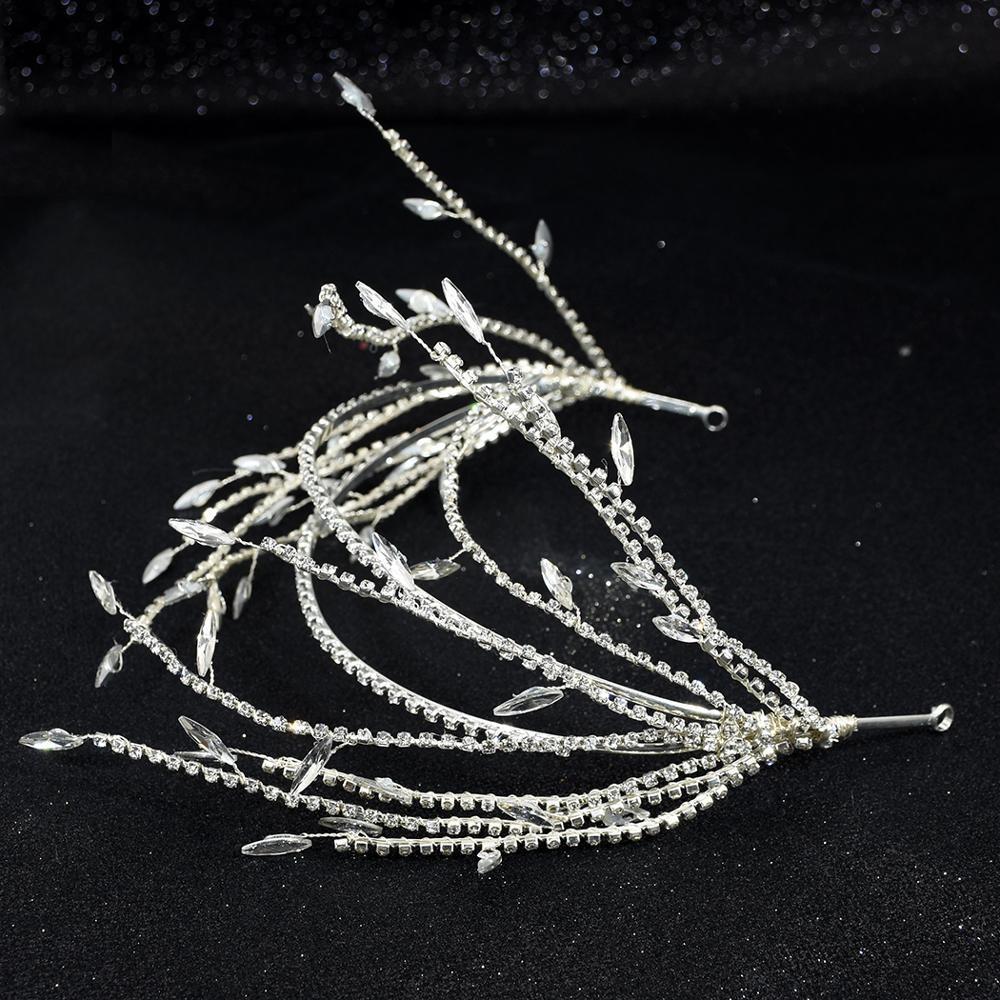 Auffällige Vintage Diademe mit Perlen und Strass