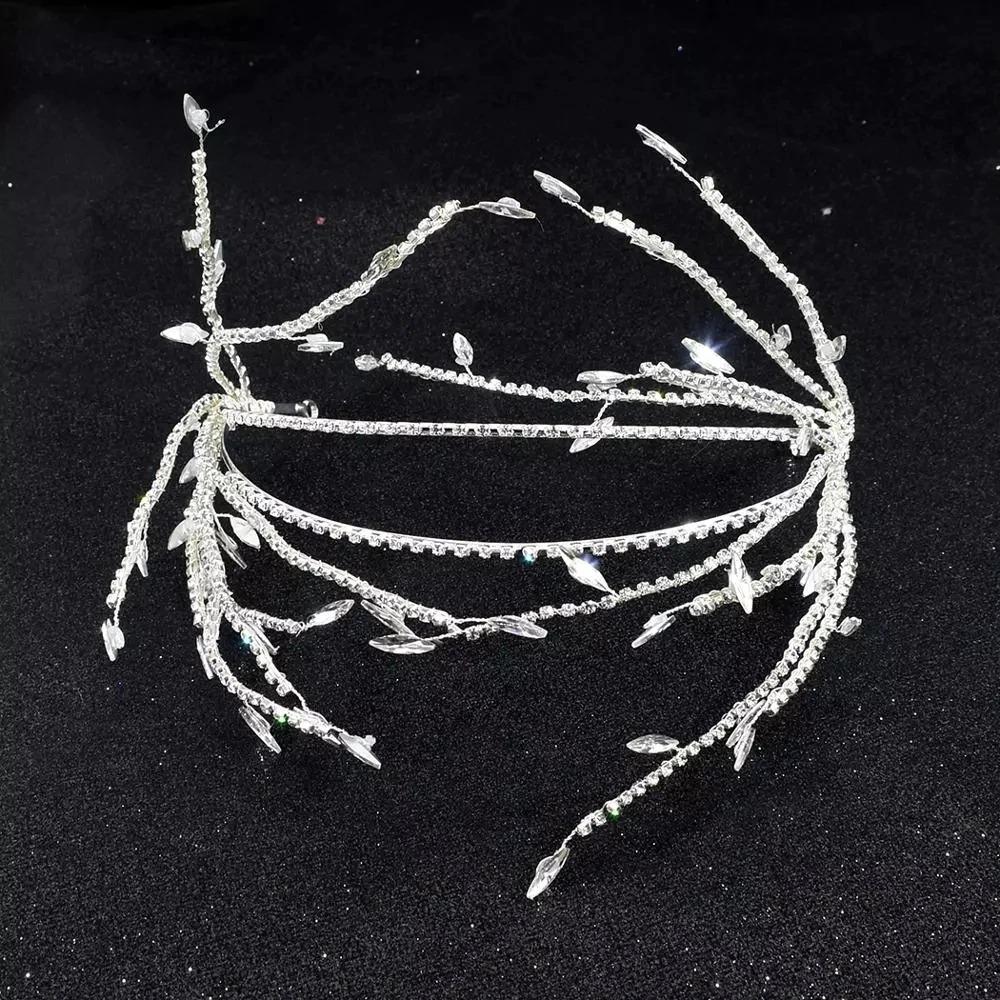 Auffällige Vintage Diademe mit Perlen und Strass