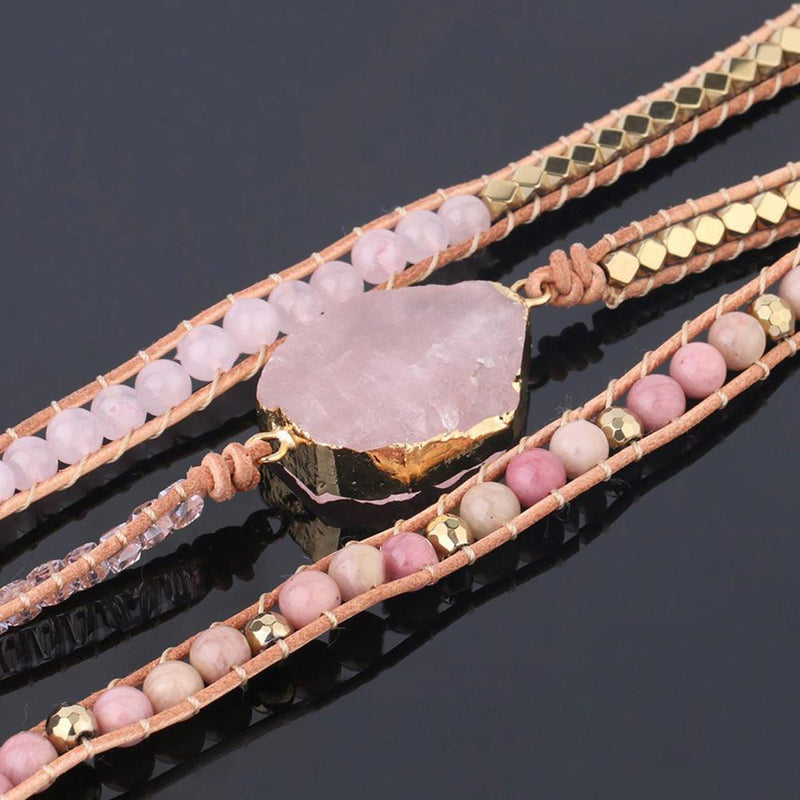 Atemberaubendes mehrschichtiges Armband mit Rosenquarz-Strass