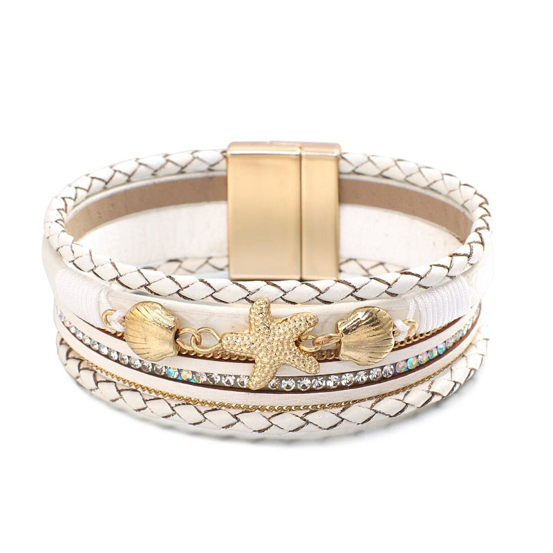 Sommermodische Wickelarmbänder aus veganem Leder mit Seestern- und Muschelanhänger