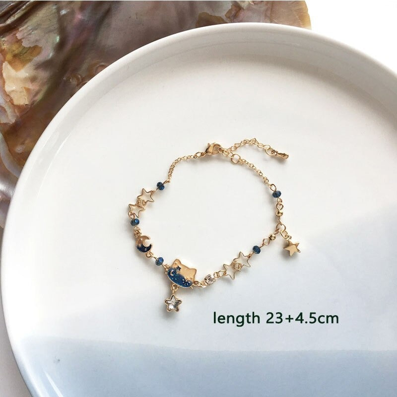 Süße Blumen- und Sternenarmbandkollektion