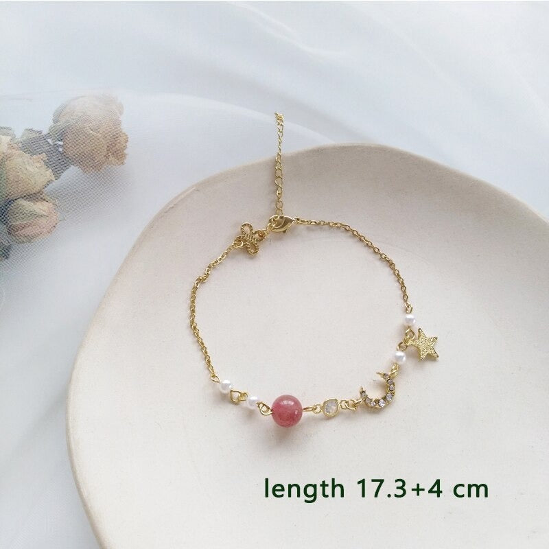 Süße Blumen- und Sternenarmbandkollektion