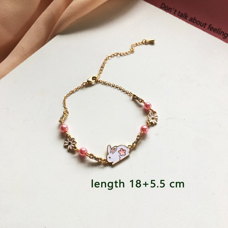 Süße Blumen- und Sternenarmbandkollektion