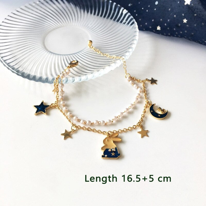 Süße Blumen- und Sternenarmbandkollektion