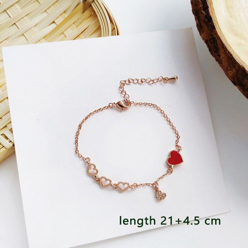 Süße Blumen- und Sternenarmbandkollektion