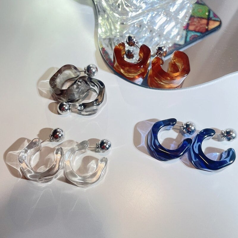 Transparente geometrische Creolen aus Acryl