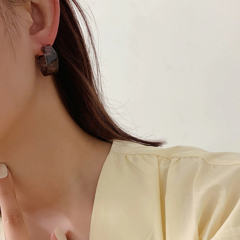 Transparente geometrische Creolen aus Acryl