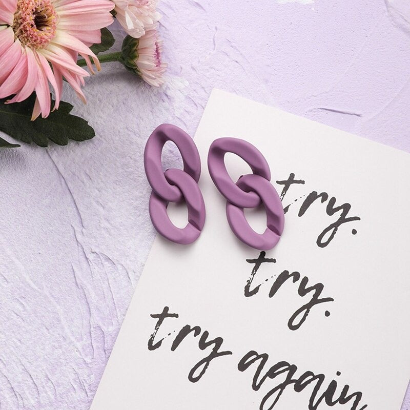 Trendy Fashion Very Peri Flower Theme Geometrische Ohrringe Kollektion