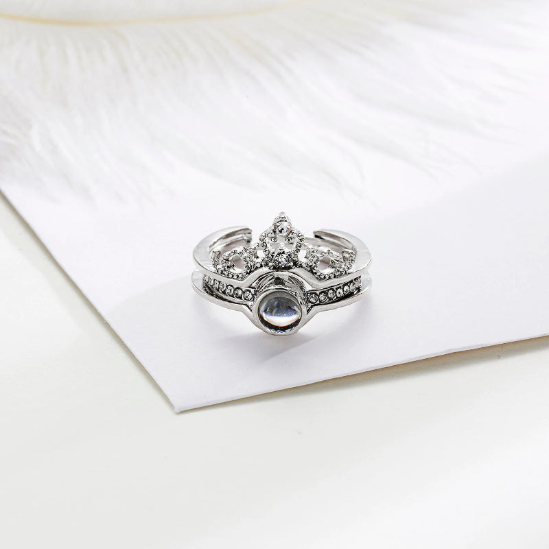 Zweiteilige romantische Prinzessinnenkrone mit dem „I Love You“-Projektionsring-Set