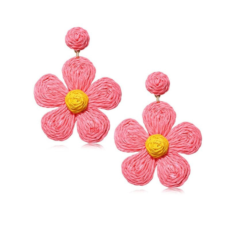 Lebendige, von der Natur inspirierte Blumen-Rattan-Strickohrringe