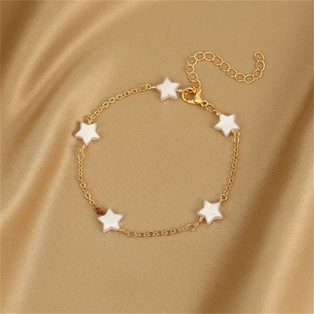 Mehrfarbiges Herzarmband - verstellbare Silberkette, romantisches Geschenk