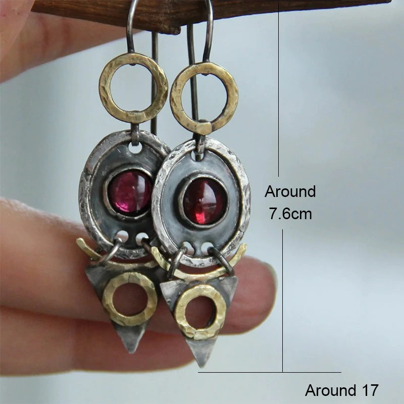 Übergroße geometrische Dreieck-Ohrringe aus Metall im Vintage-Stil