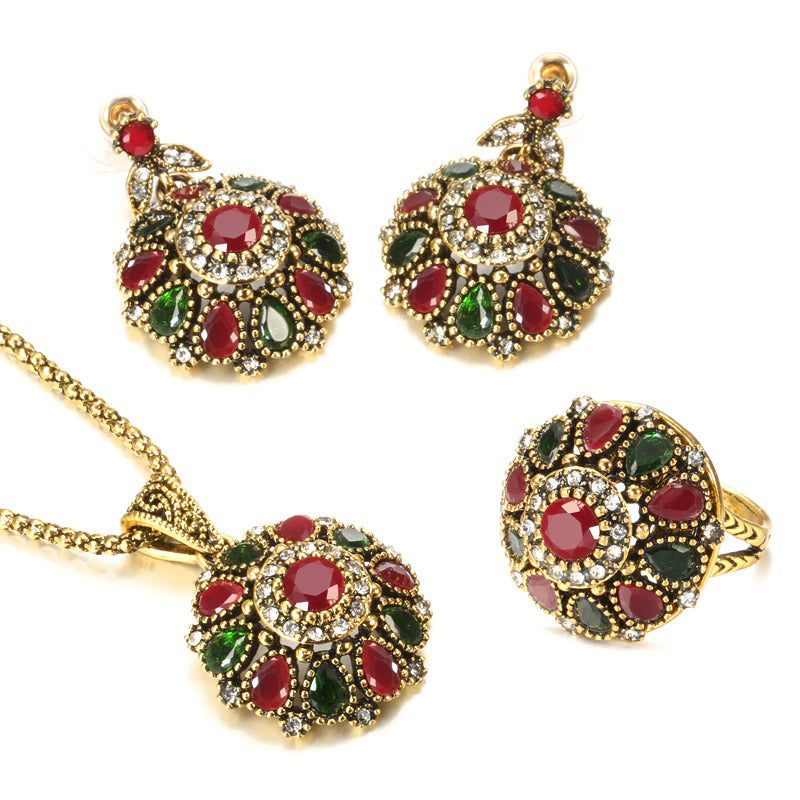 Vintage Strass gefülltes Blumen Schmuckset