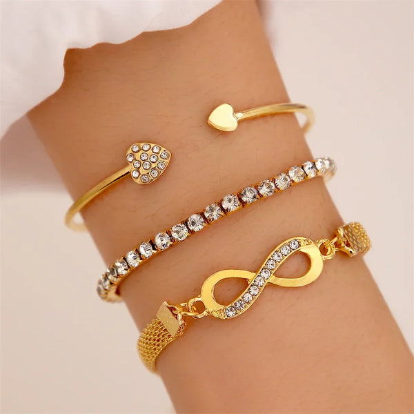 Elegantes silbernes Fußkettchen-Set - Boho Chic, Strass & Kristall, Geschenk für Sie