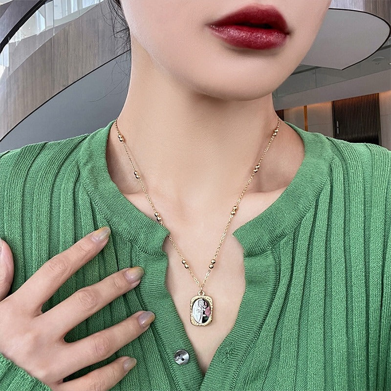 Halsketten aus Edelstahl mit Glasspiegel und Rosenblüten-Anhänger im Vintage-Stil