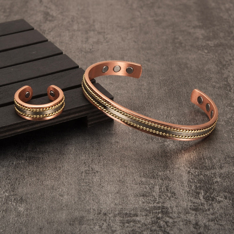 Verstellbares Set aus magnetischen Manschettenarmbändern und Ringen im Vintage-Stil im gedrehten Stil