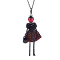 Winterpelzschal und Kleid Fashionista Doll Halskette
