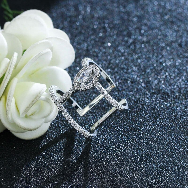 Einzigartige modische doppellagige verstellbare offene Ringe für Damen