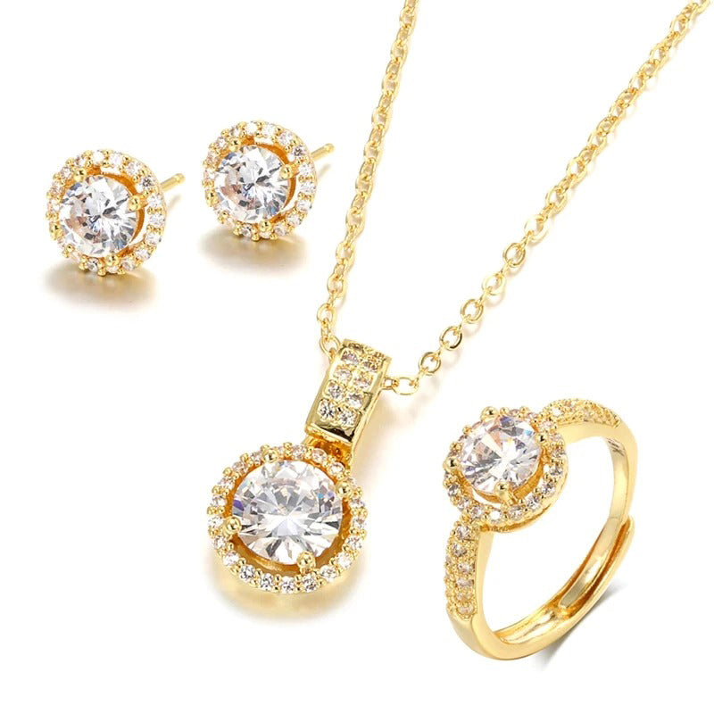 Schmuckset mit runder Halskette, Ohrringen und Ringen in Zirkonia