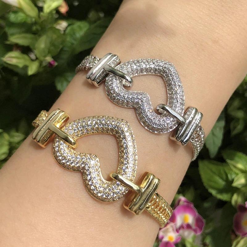 Armband mit Herzanhänger und Zirkonia