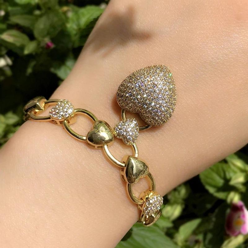 Armband mit Herzanhänger und Zirkonia