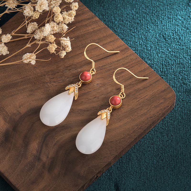 Carmiora FengShui Glücks-Tropfenohrringe aus weißer Jade