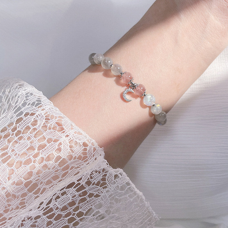 Carmiora Erdbeerquarz-Mondstein-Glücks-Mond-Charm-Armband