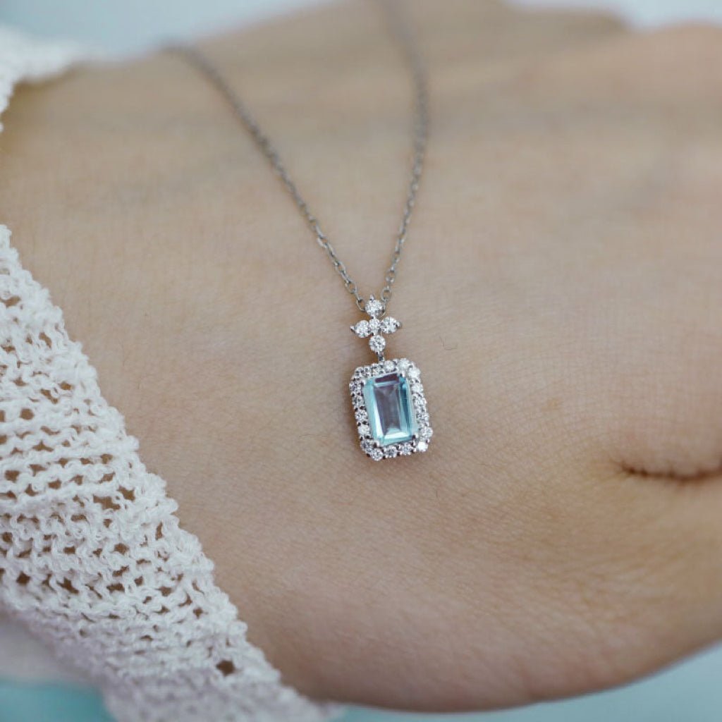 Aquamarin-Halskette (massives Silber)