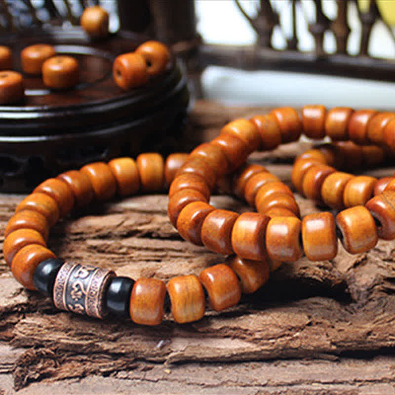 Carmiora tibetisches Yak-Knochen-Armband Om Mani Padme Hum