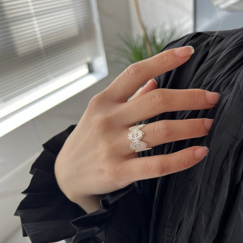 Barocker Spitzenring (massives Silber)