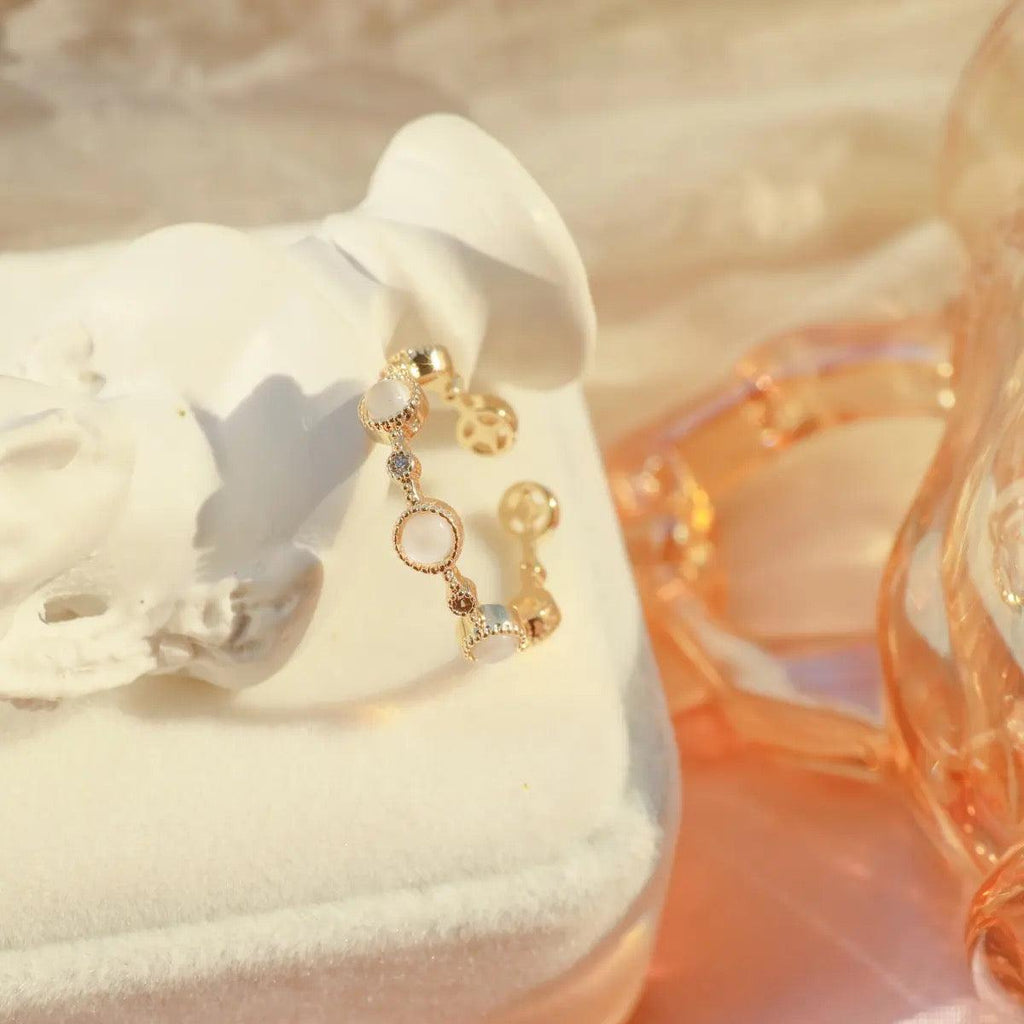 Barocker Opalring (massives Silber)