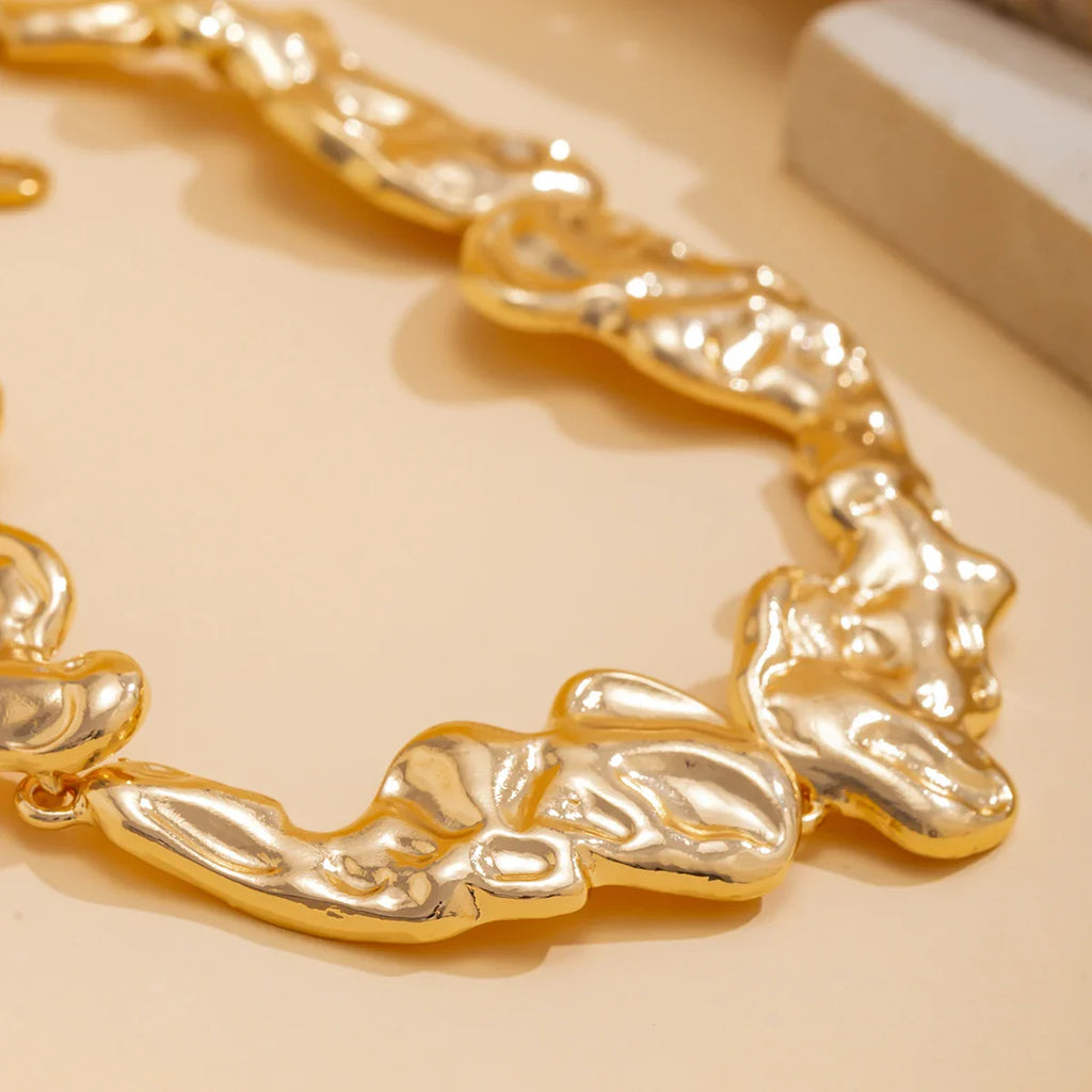 Chunky Choker - Fashion Statement Luxus Halskette in Gold & Silber