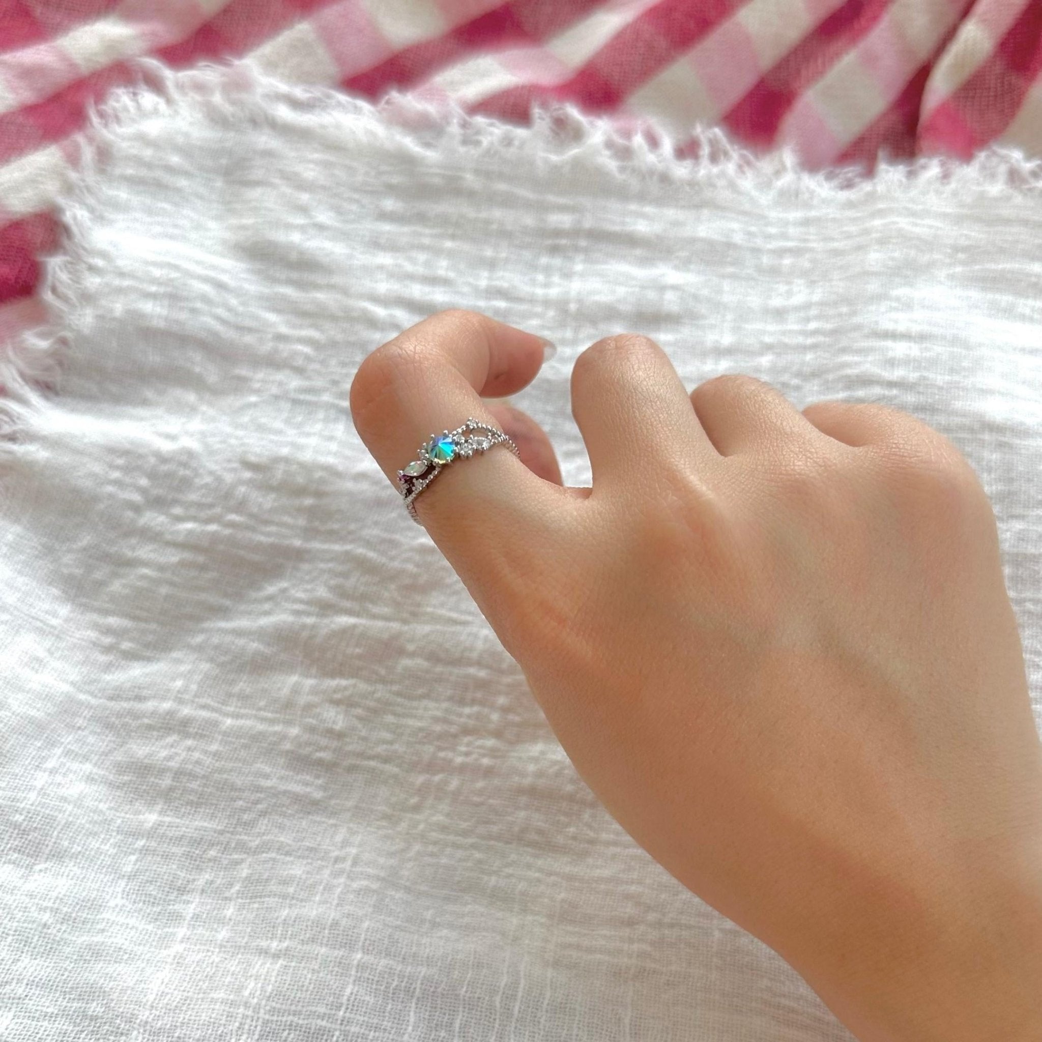 Blauer Edelsteinring - Mila