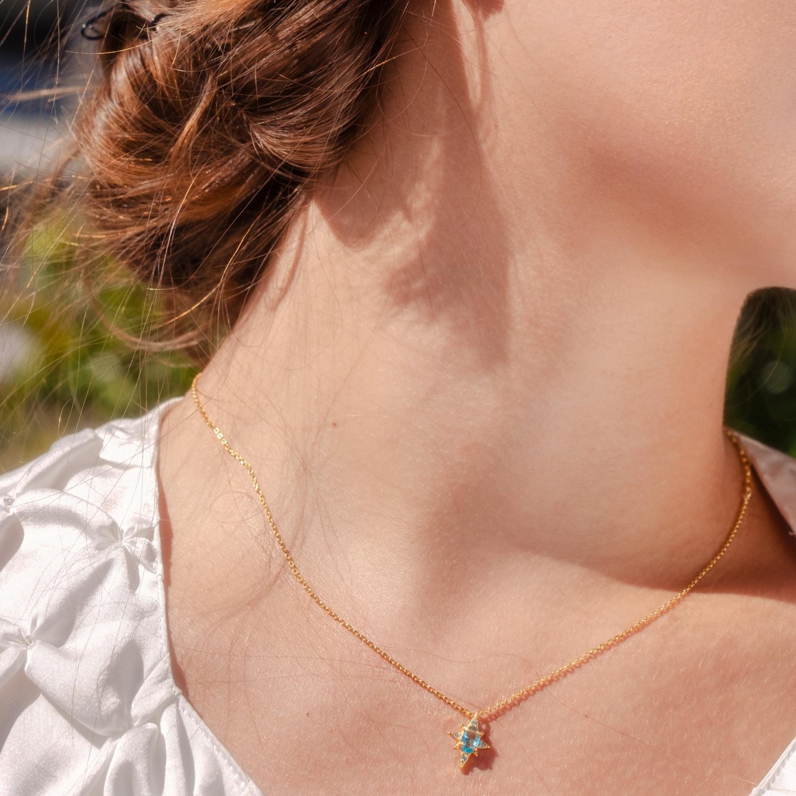 Blaue Polaris-Halskette (massives Silber)