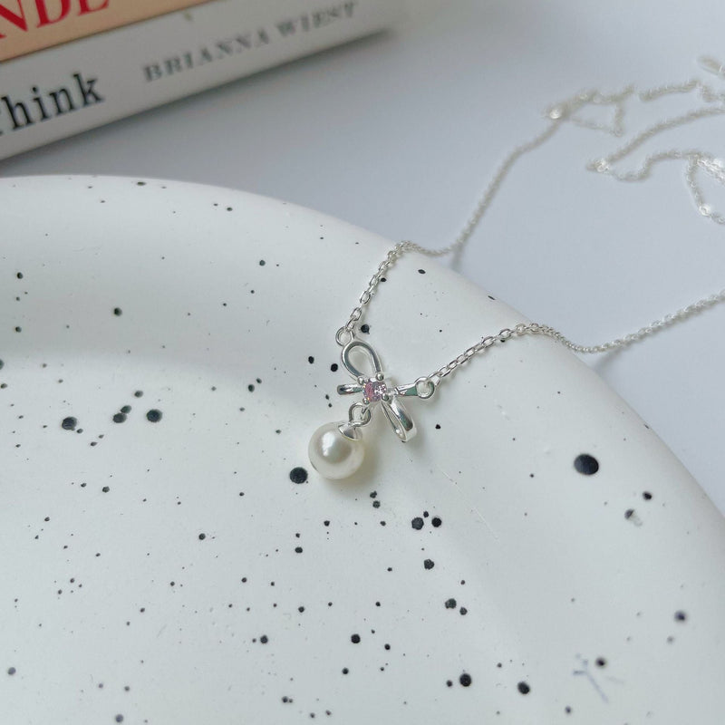 Halskette mit Schleife und Perle (massives Silber) - Cady