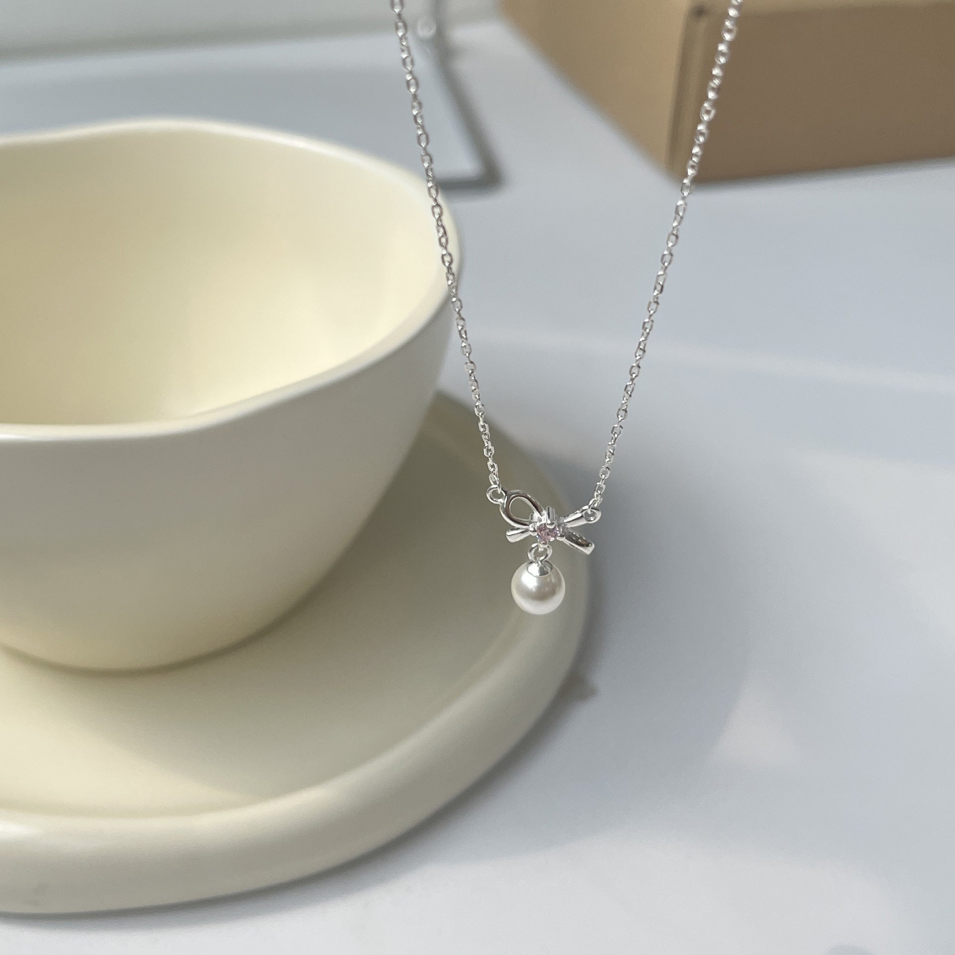 Halskette mit Schleife und Perle (massives Silber) - Cady